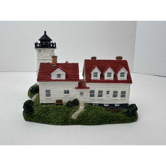 Harbour Lights Nobska Lighthouse HL203 1997 Limited Edition 1077 of 9500 - Picture 4 of 10